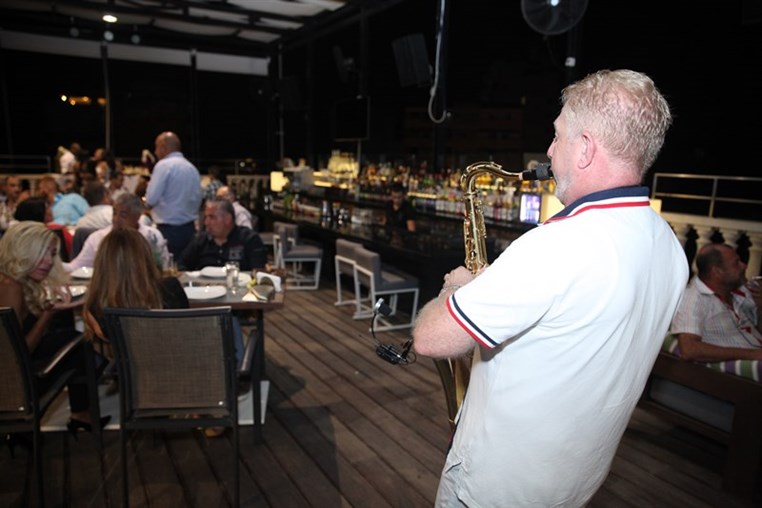 Weekend Live Groove at Monte Cassino
